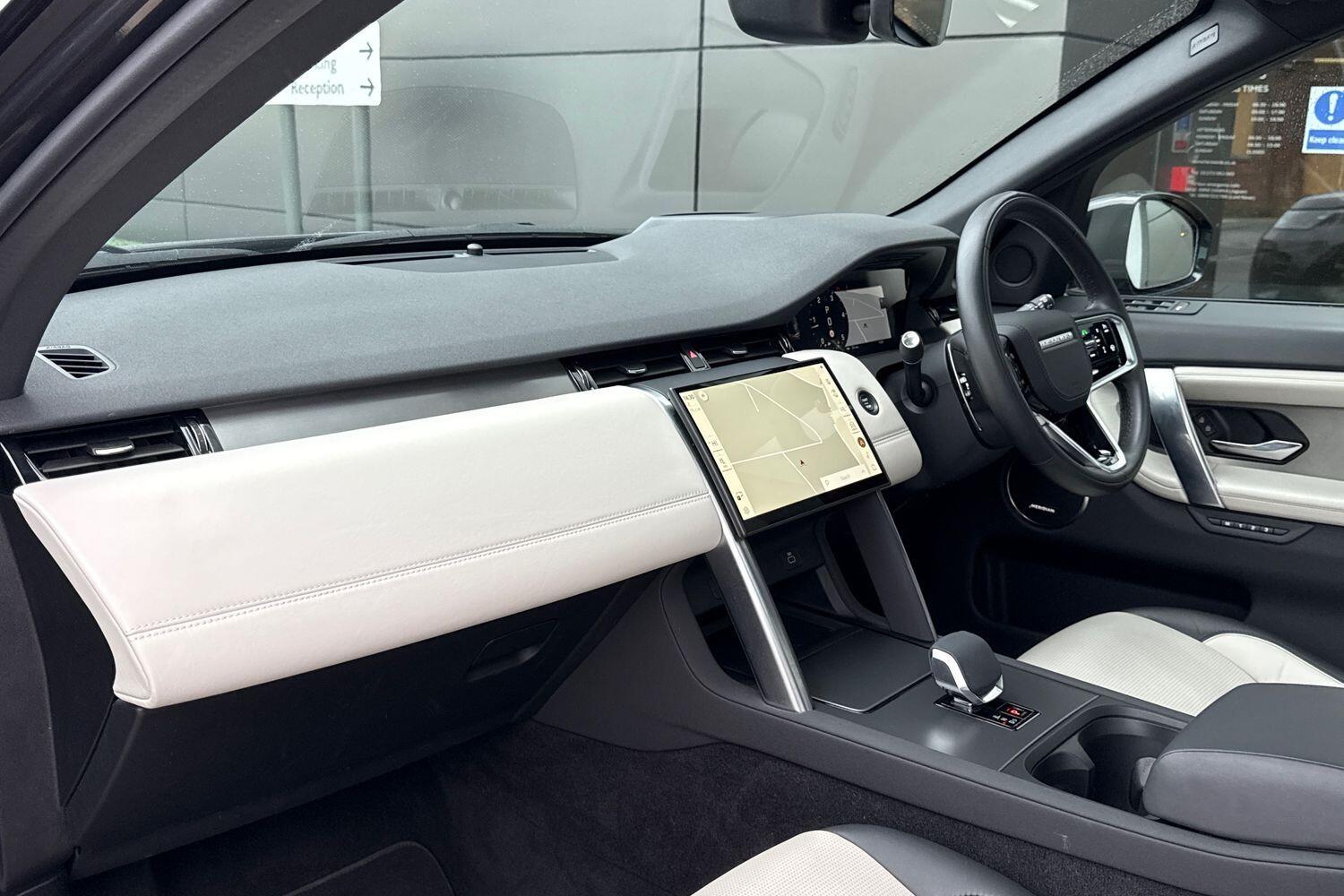 Used Land Rover Discovery Sport for sale - 76512636: Photo 56