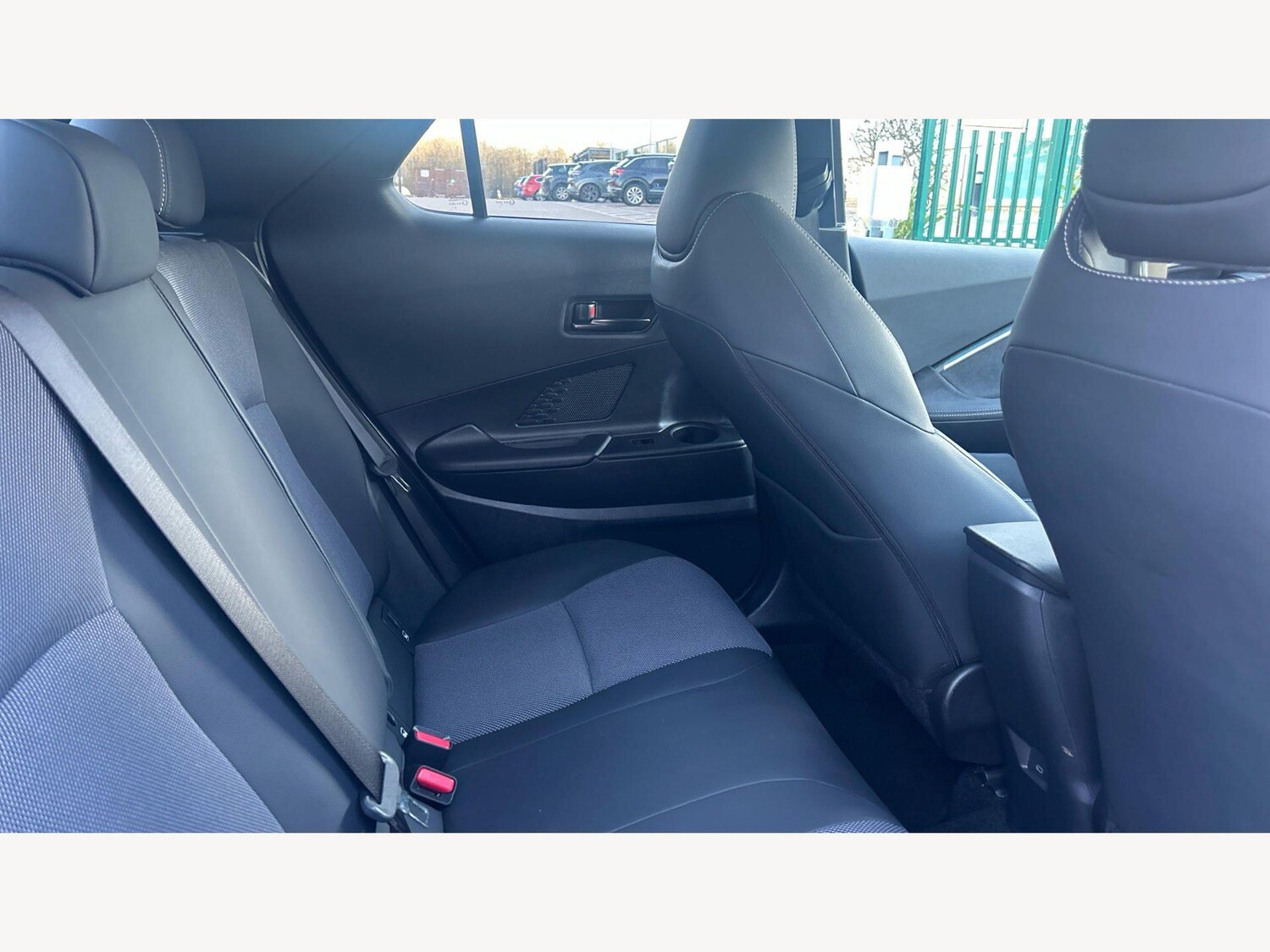 Used Toyota C-HR for sale - 77672047: Photo 14