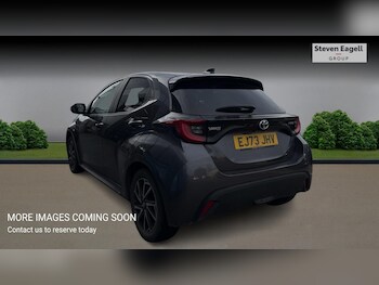 Used Toyota Yaris 2023 for sale - 77839896: Photo