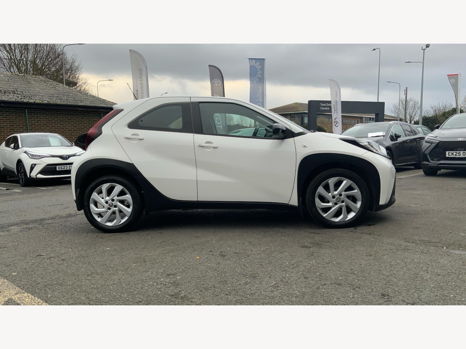 Used Toyota Aygo X 2023 for sale - 77103697: Photo 18