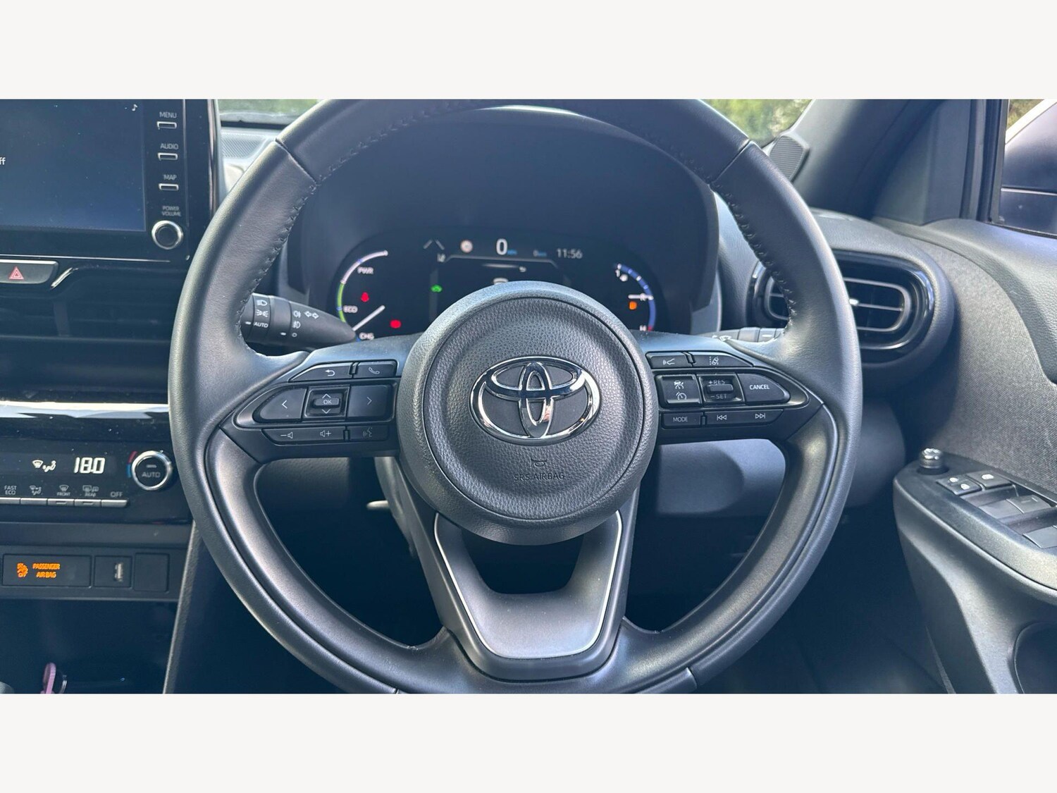 Used Toyota Yaris Cross 2024 for sale - 78073112: Photo 10