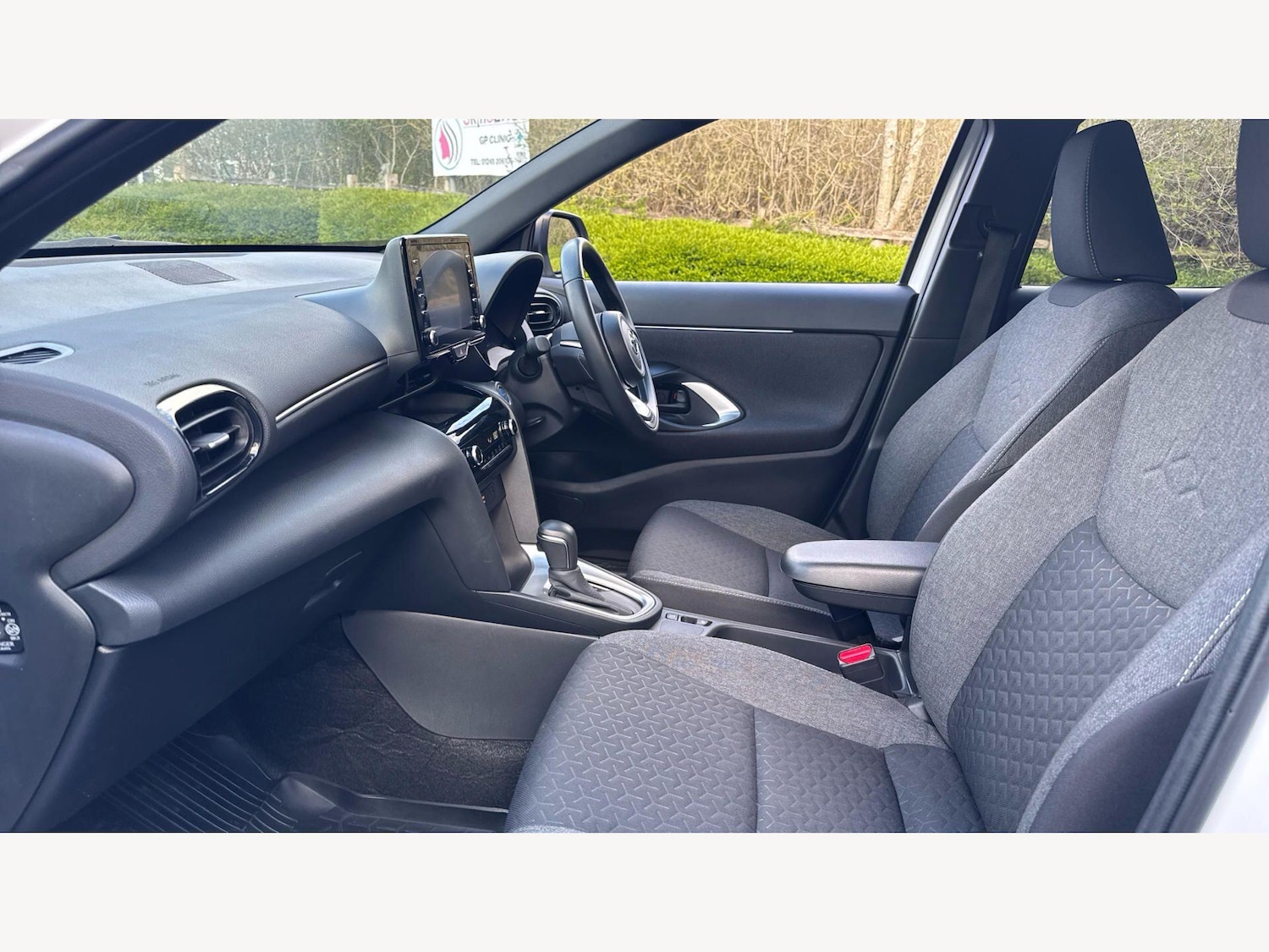 Used Toyota Yaris Cross 2024 for sale - 78073112: Photo 12