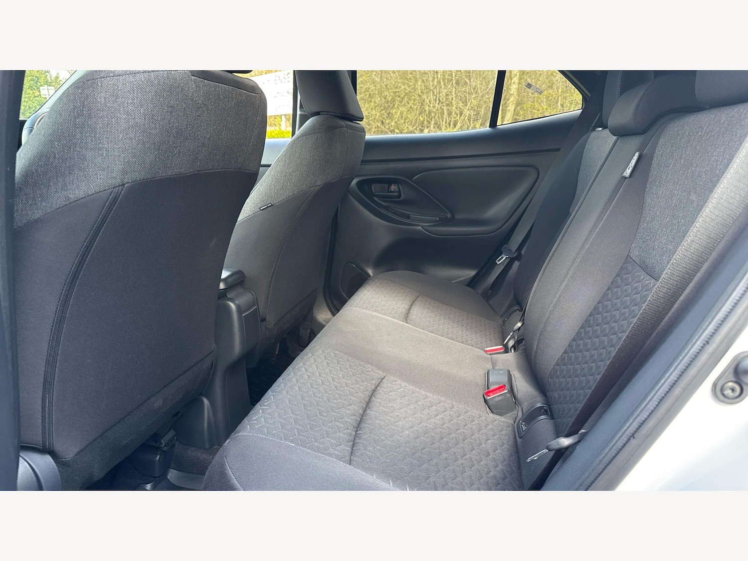 Used Toyota Yaris Cross 2024 for sale - 78073112: Photo 15