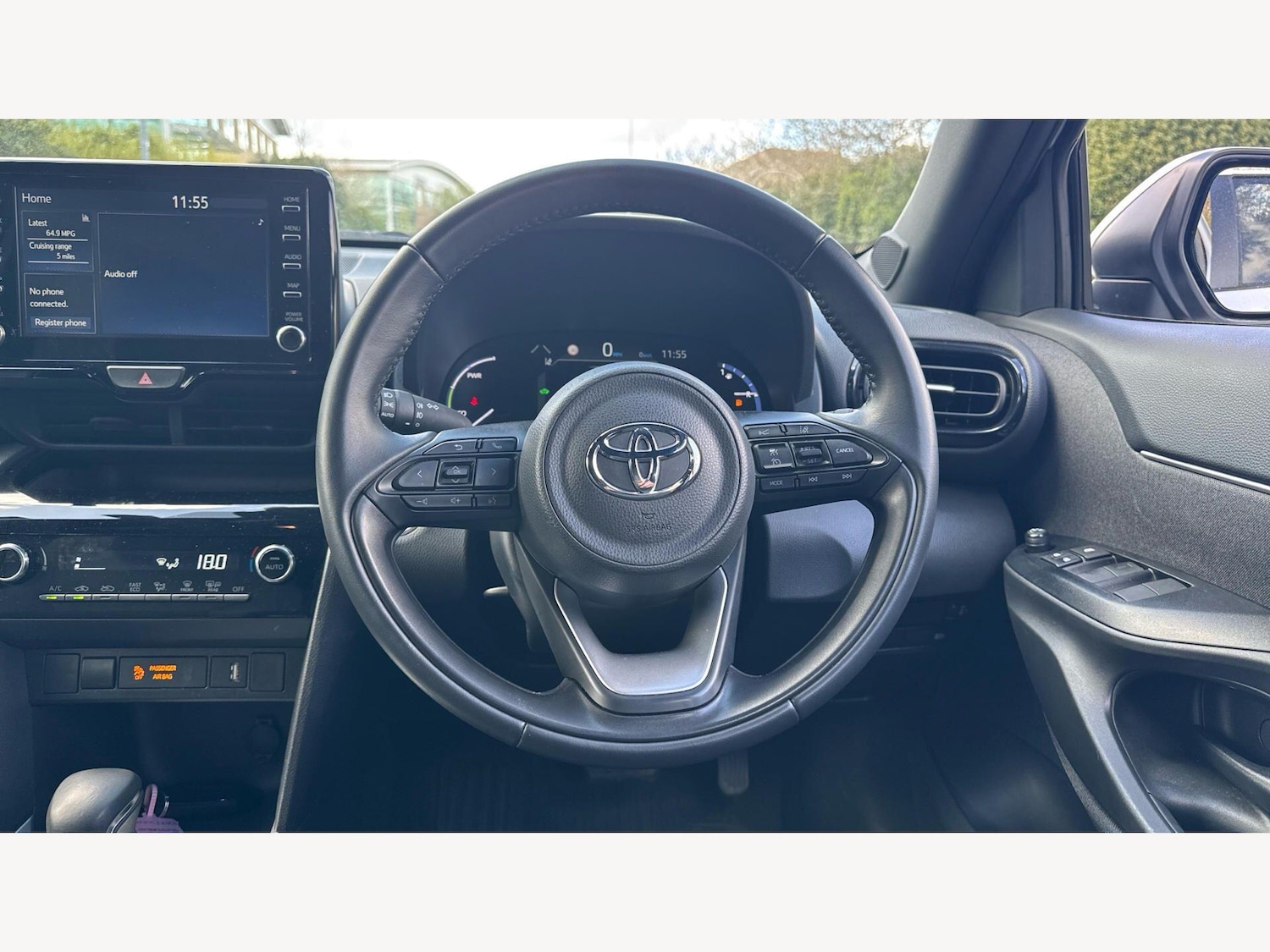 Used Toyota Yaris Cross 2024 for sale - 78073112: Photo 8