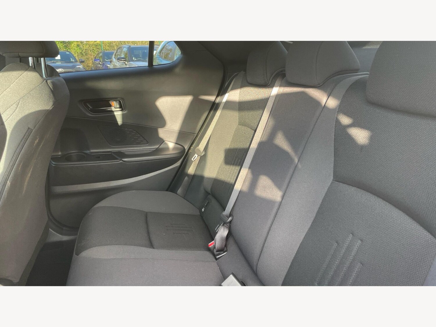 Used Toyota C-HR 2025 for sale - 77510386: Photo 15