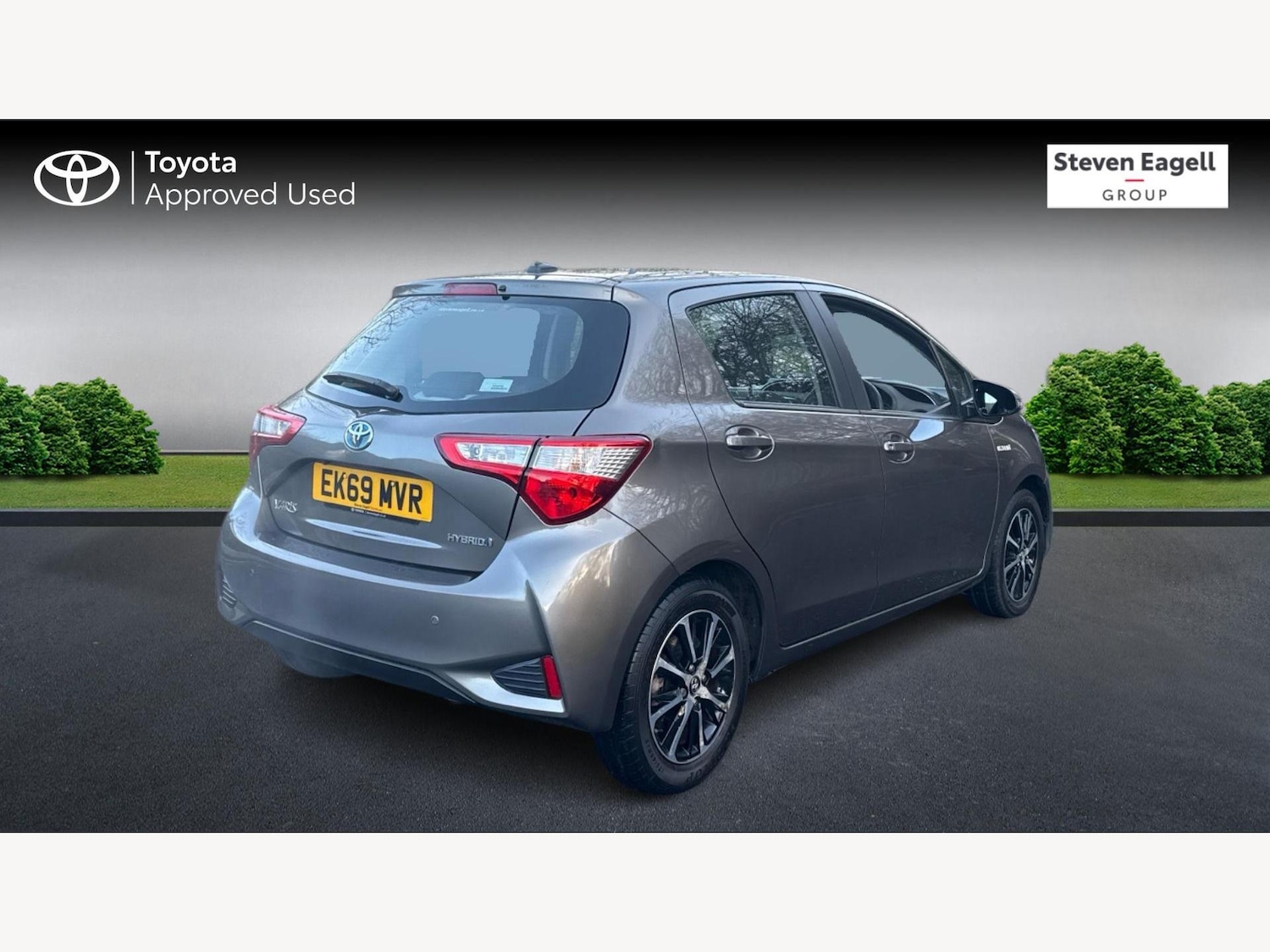 Used Toyota Yaris 2019 for sale - 77455372: Photo 2