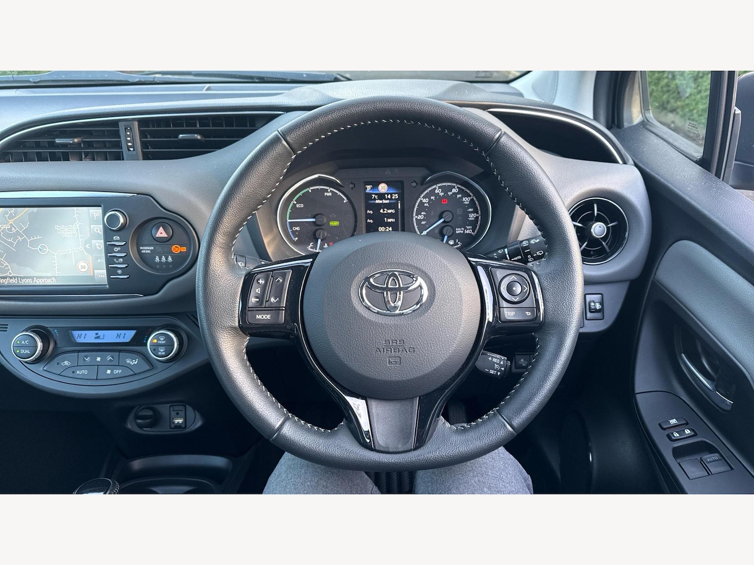 Used Toyota Yaris 2019 for sale - 77455372: Photo 8