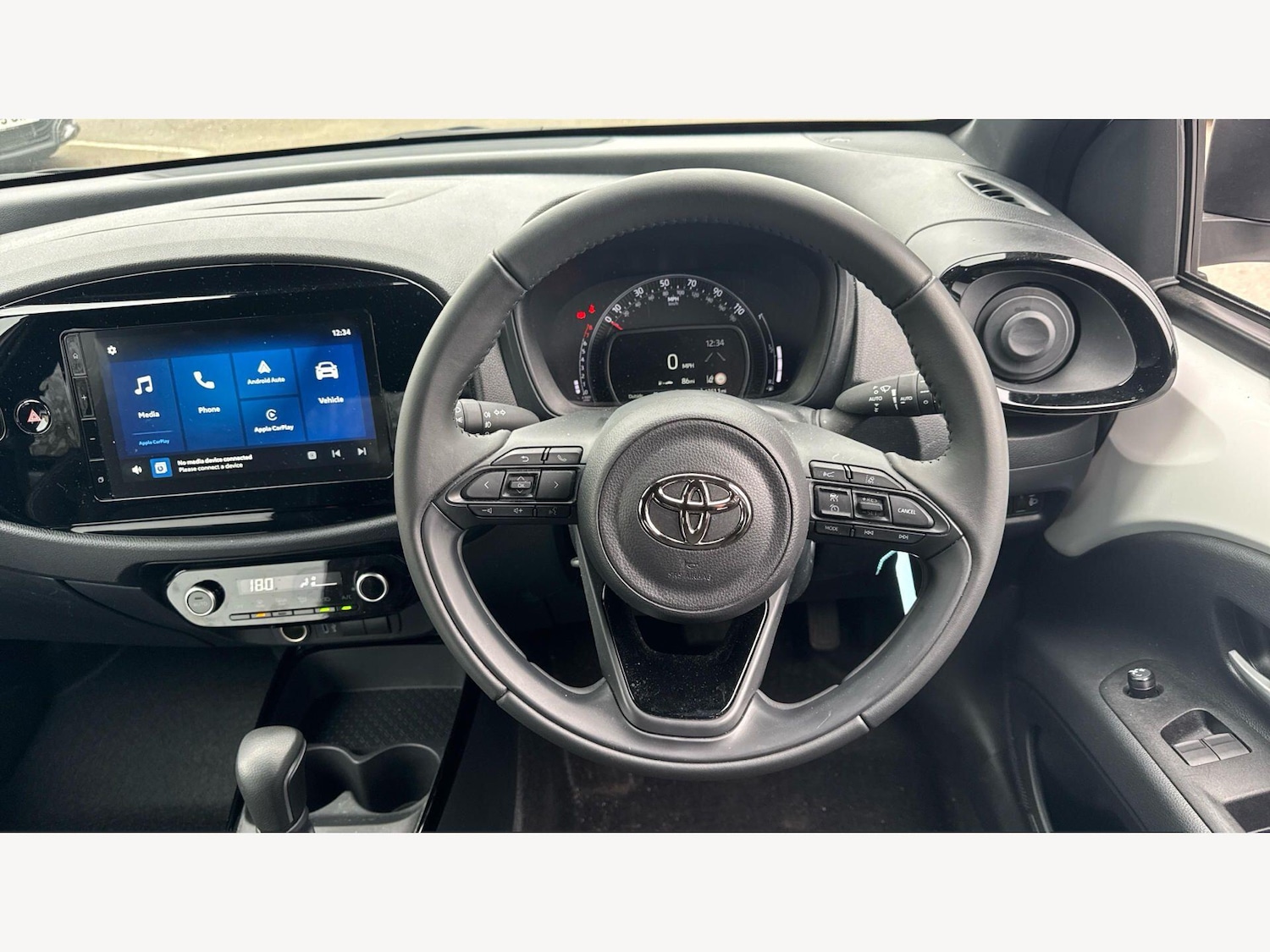 Used Toyota Aygo X 2025 for sale - 78072195: Photo 8