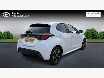 Used Toyota Yaris 2025 for sale - 79349230: Photo