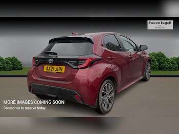 Used Toyota Yaris 2021 for sale - 77704928: Photo