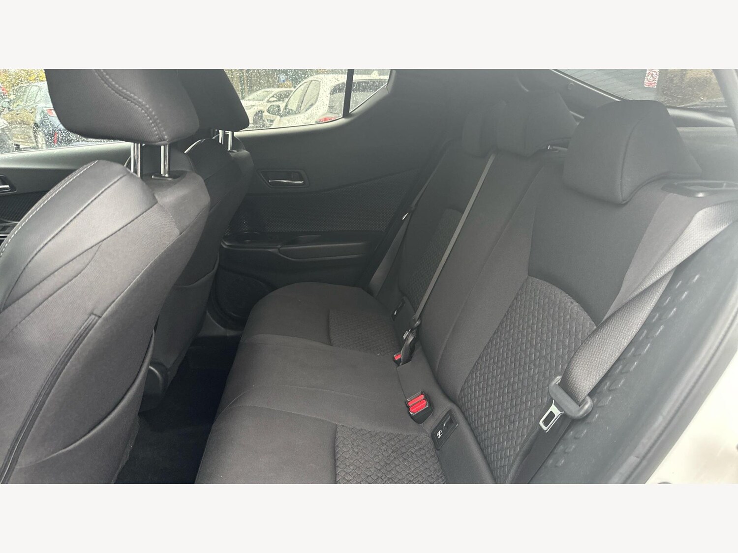 Used Toyota C-HR for sale - 77853846: Photo 15