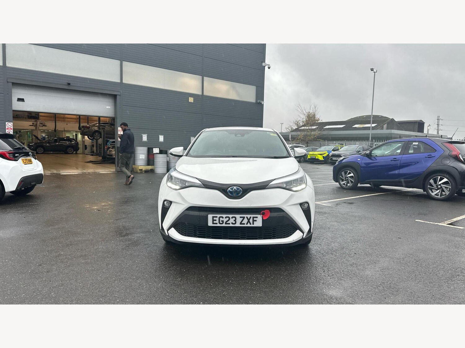 Used Toyota C-HR for sale - 77853846: Photo 17