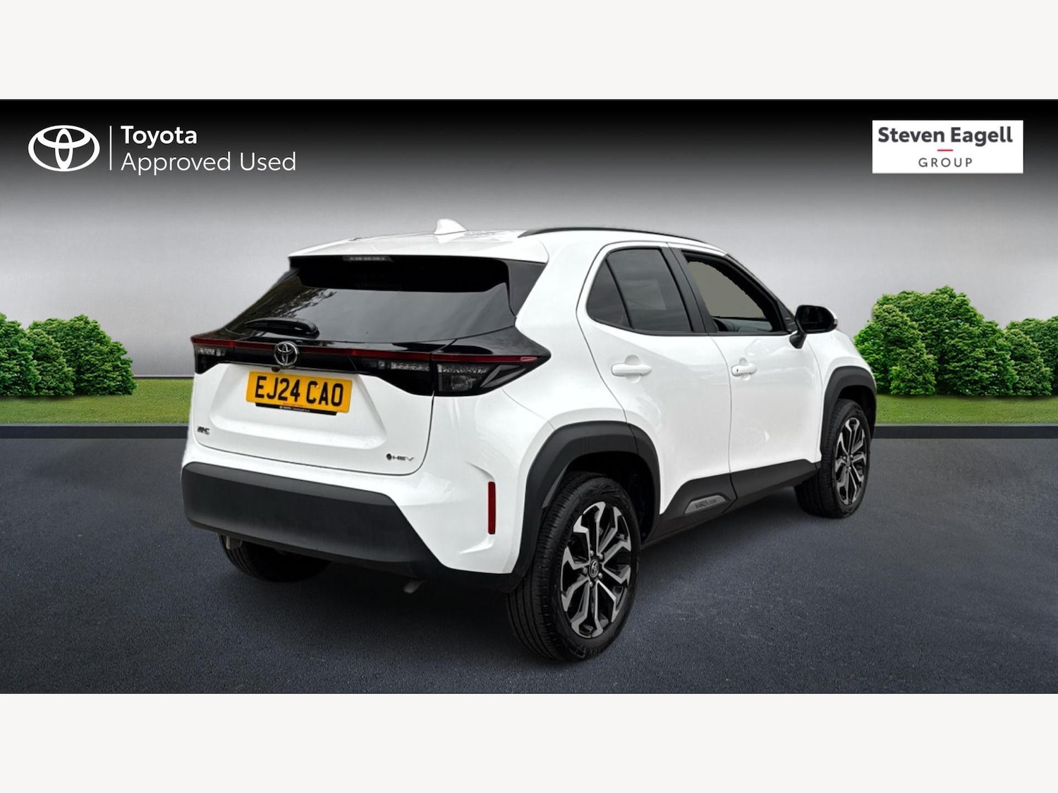 Used Toyota Yaris Cross 2024 for sale - 76408776: Photo 2