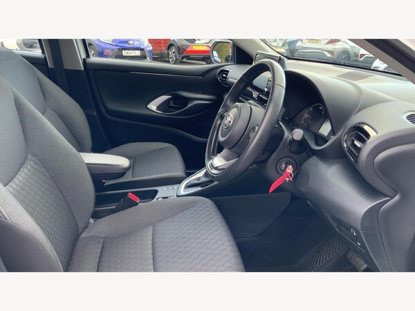 Used Toyota Yaris 2022 for sale - 76327032: Photo 13