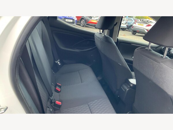 Used Toyota Yaris 2022 for sale - 76327032: Photo 14