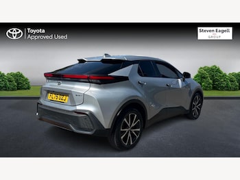 Used Toyota C-HR 2025 for sale - 79412156: Photo