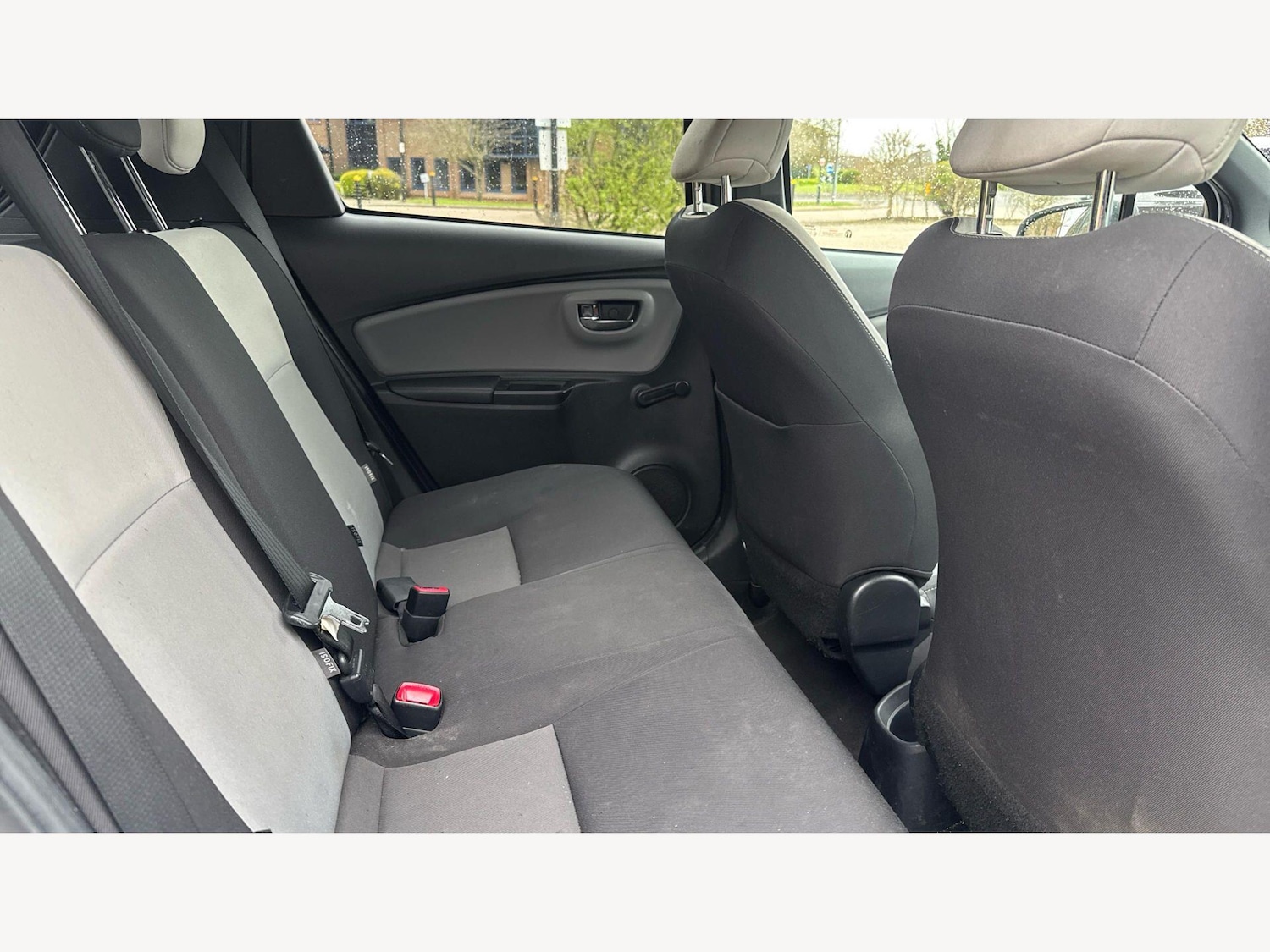 Used Toyota Yaris for sale - 78136082: Photo 14