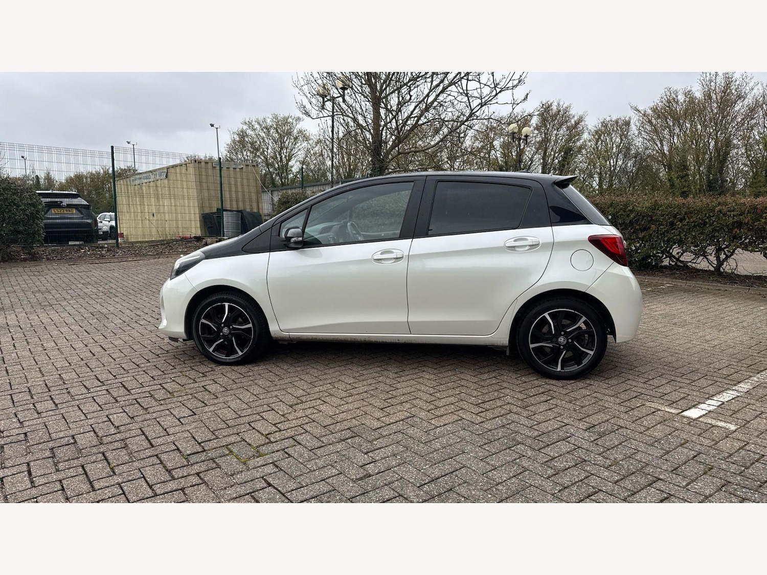 Used Toyota Yaris for sale - 78136082: Photo 19