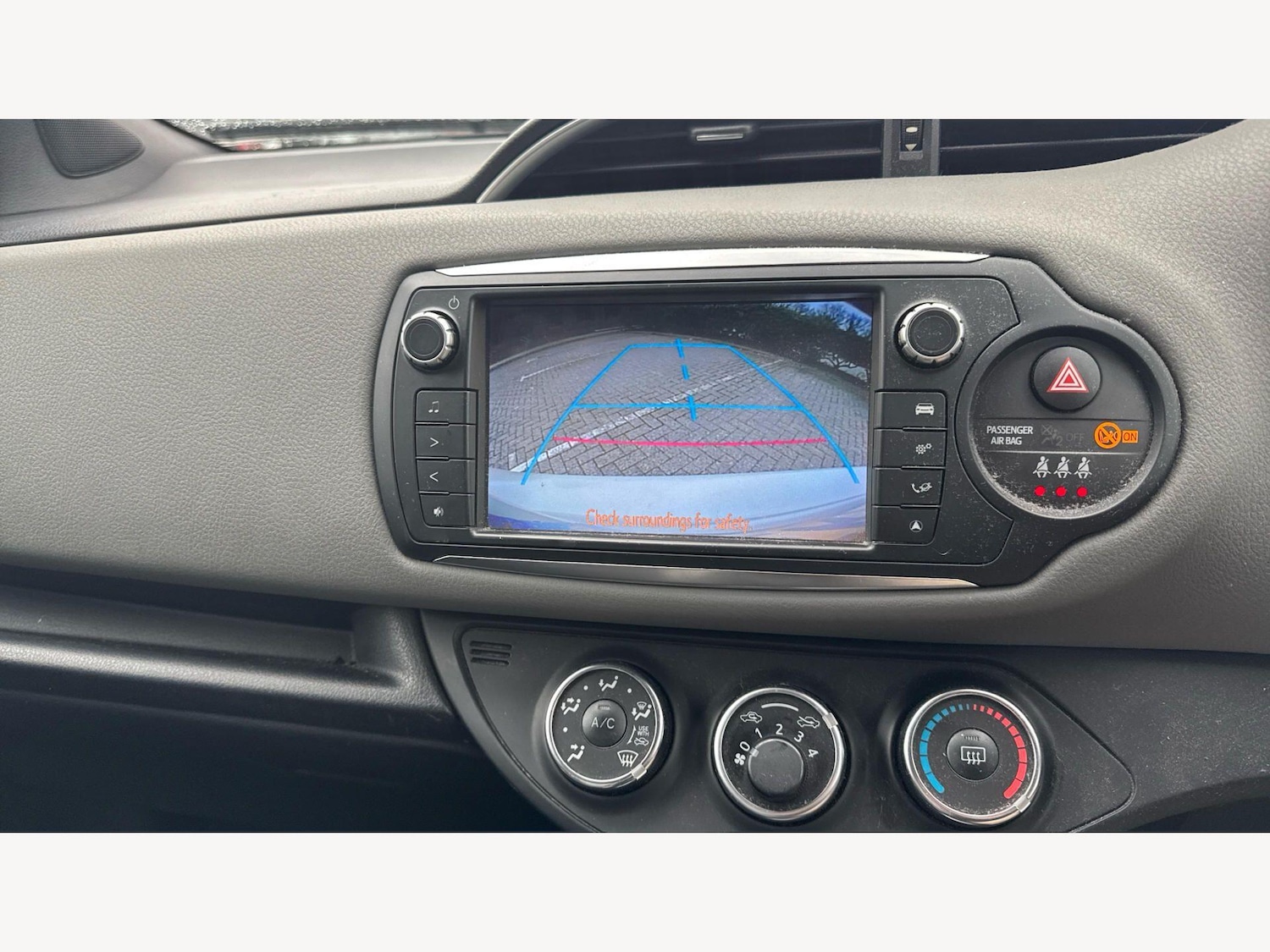 Used Toyota Yaris for sale - 78136082: Photo 23