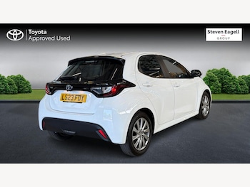 Used Toyota Yaris 2023 for sale - 78752603: Photo