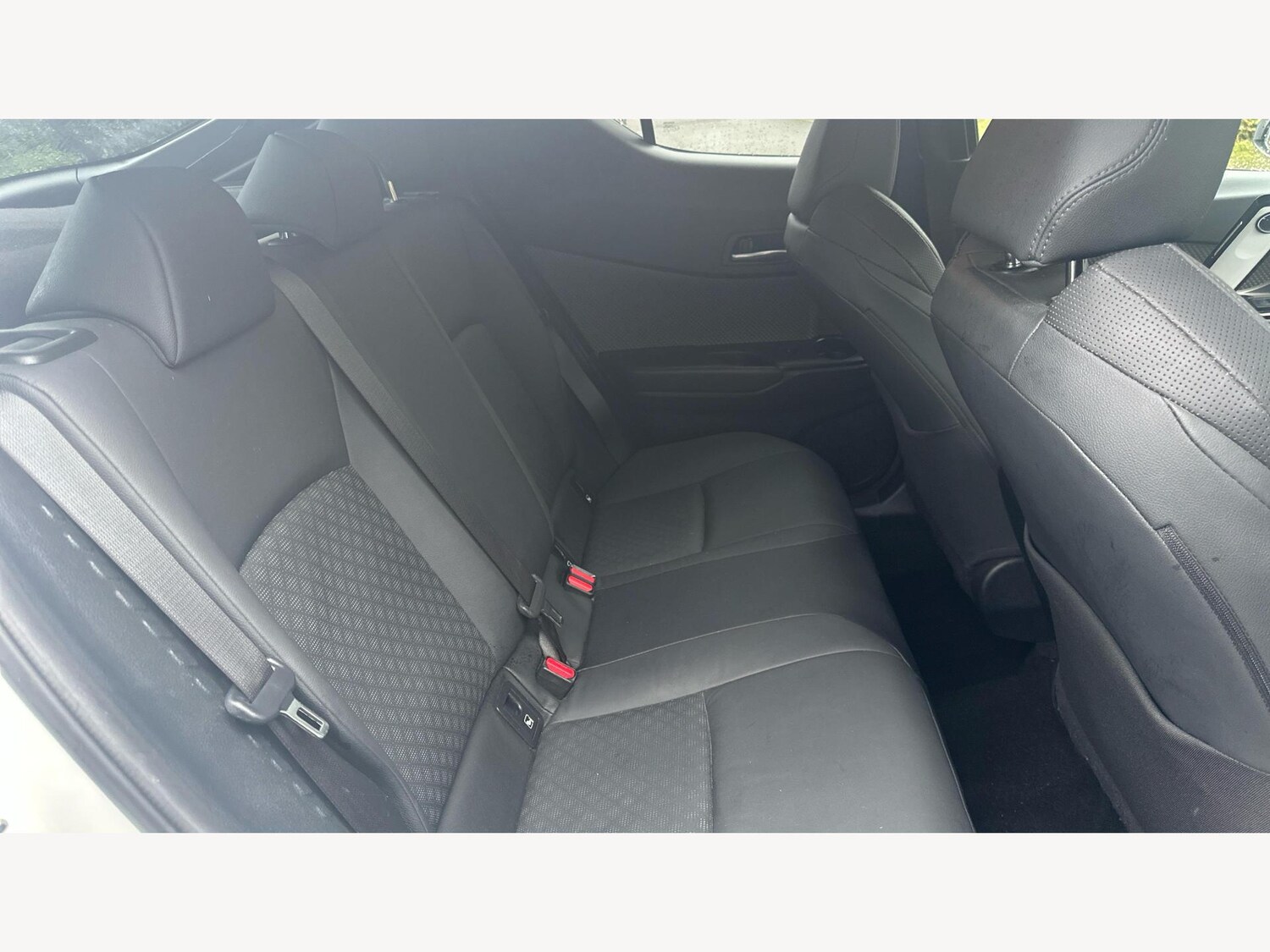 Used Toyota C-HR 2023 for sale - 77496912: Photo 14