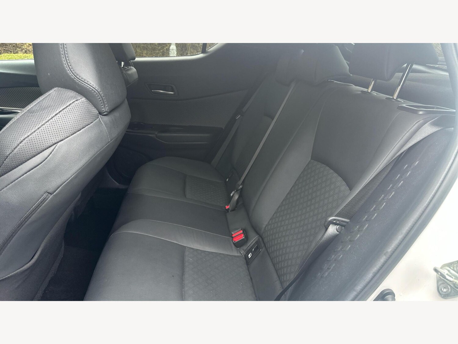 Used Toyota C-HR 2023 for sale - 77496912: Photo 15