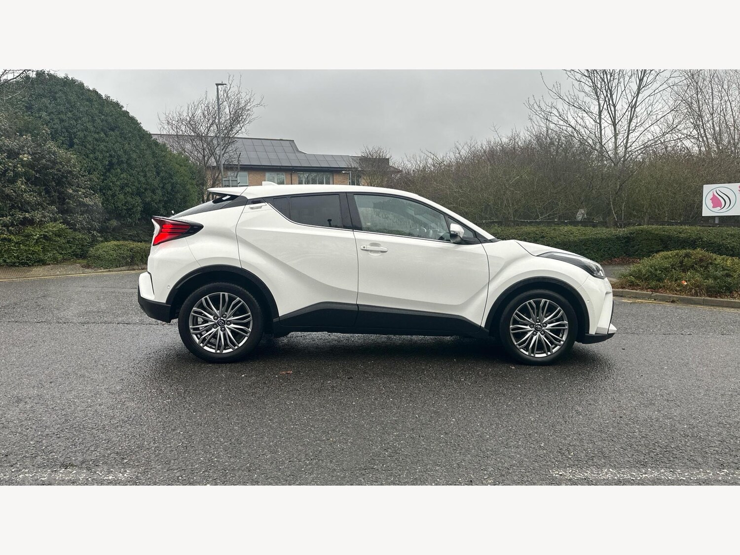 Used Toyota C-HR 2023 for sale - 77496912: Photo 18