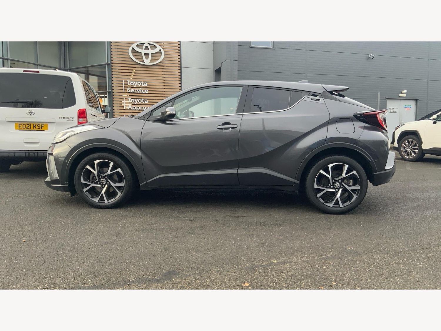Used Toyota C-HR 2021 for sale - 76965670: Photo 19