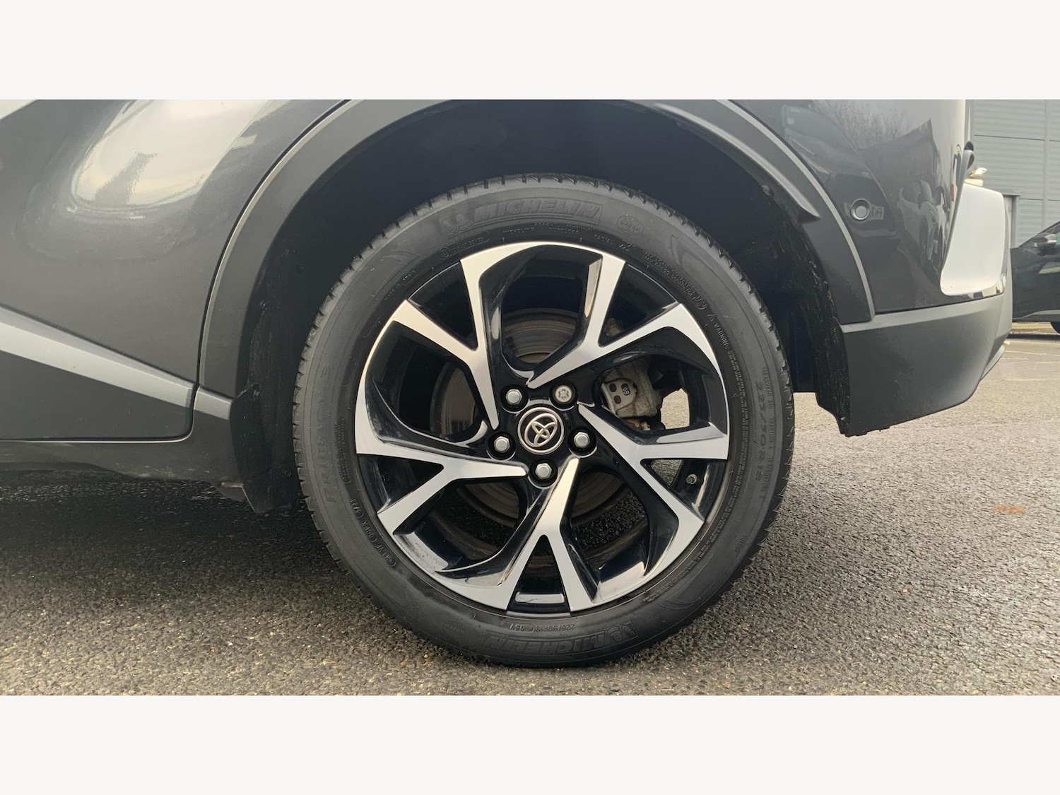 Used Toyota C-HR 2021 for sale - 76965670: Photo 20