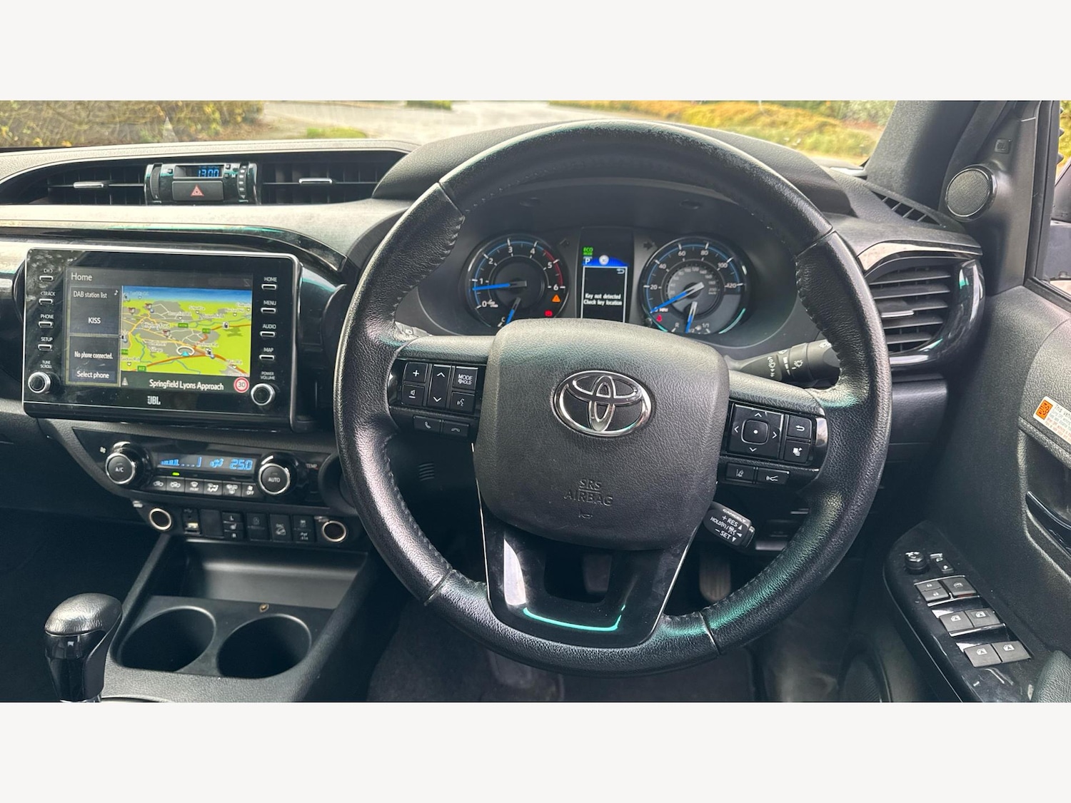 Used Toyota Hilux 2021 for sale - 76596922: Photo 8