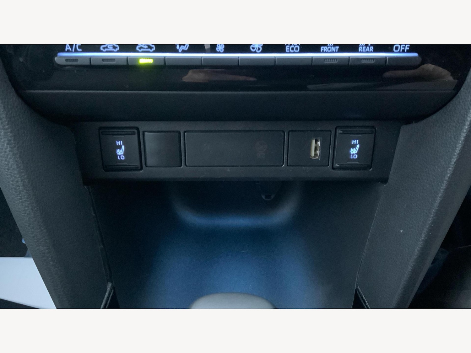 Used Toyota Yaris Cross 2022 for sale - 76743104: Photo 25