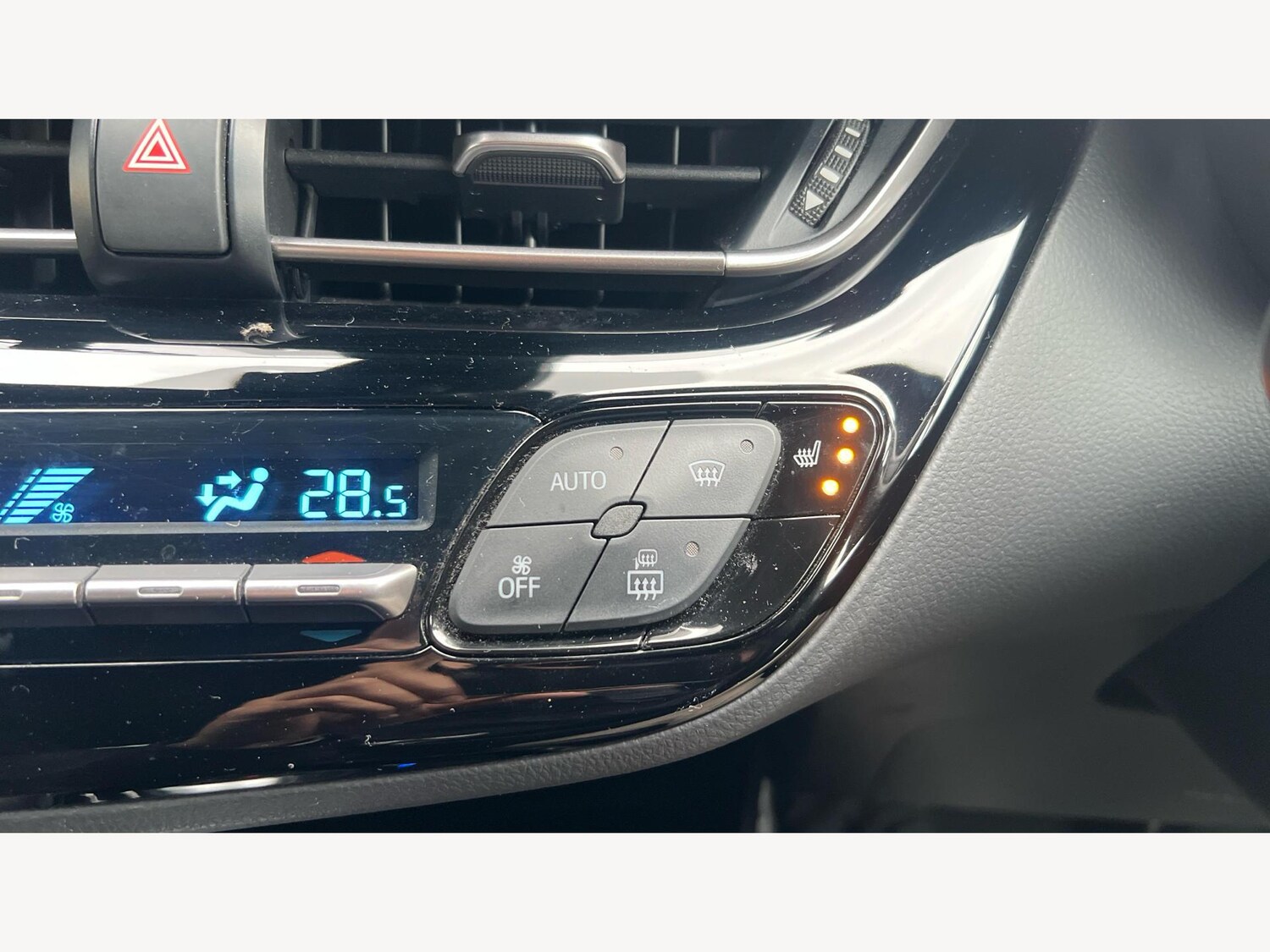 Used Toyota C-HR for sale - 77496058: Photo 23