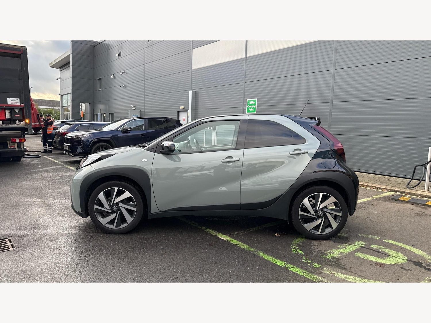 Used Toyota Aygo X 2024 for sale - 76976625: Photo 19