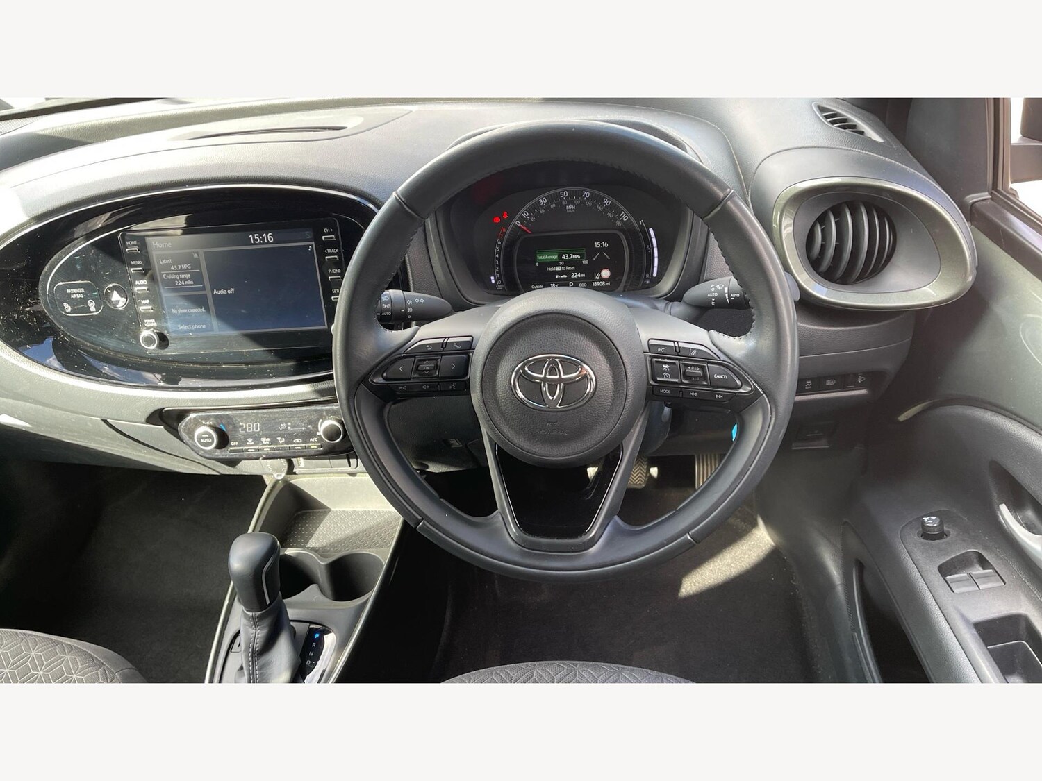 Used Toyota Aygo X 2022 for sale - 76001176: Photo 8