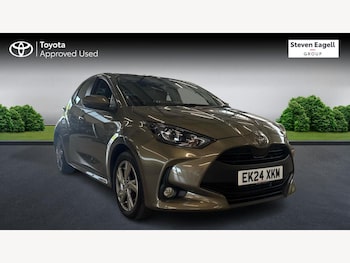 Used Toyota Yaris 2024 for sale - 79188930: Photo