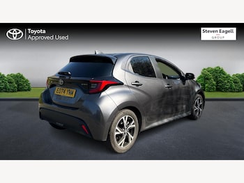 Used Toyota Yaris 2024 for sale - 78635841: Photo