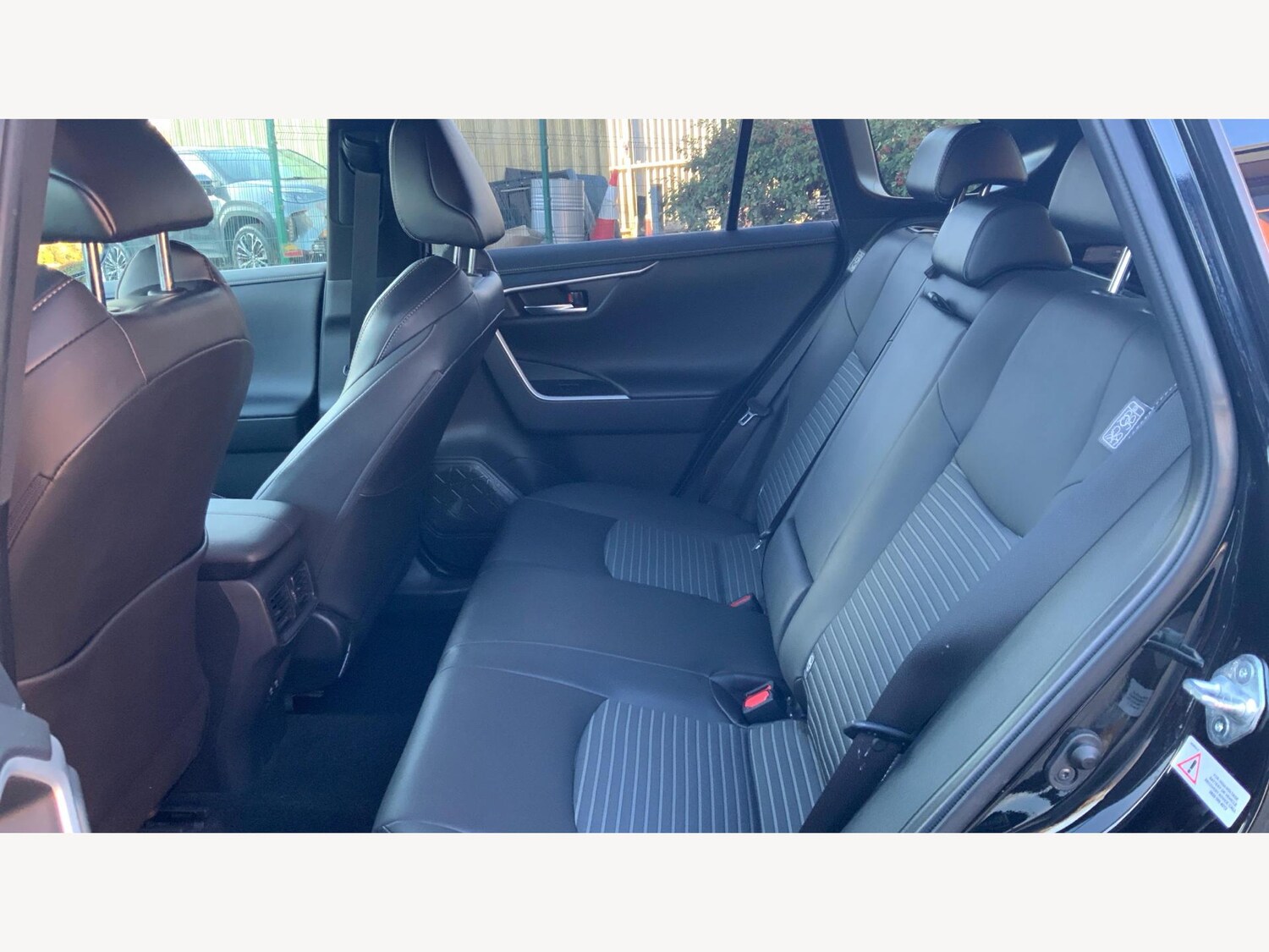 Used Toyota RAV4 for sale - 77175172: Photo 15