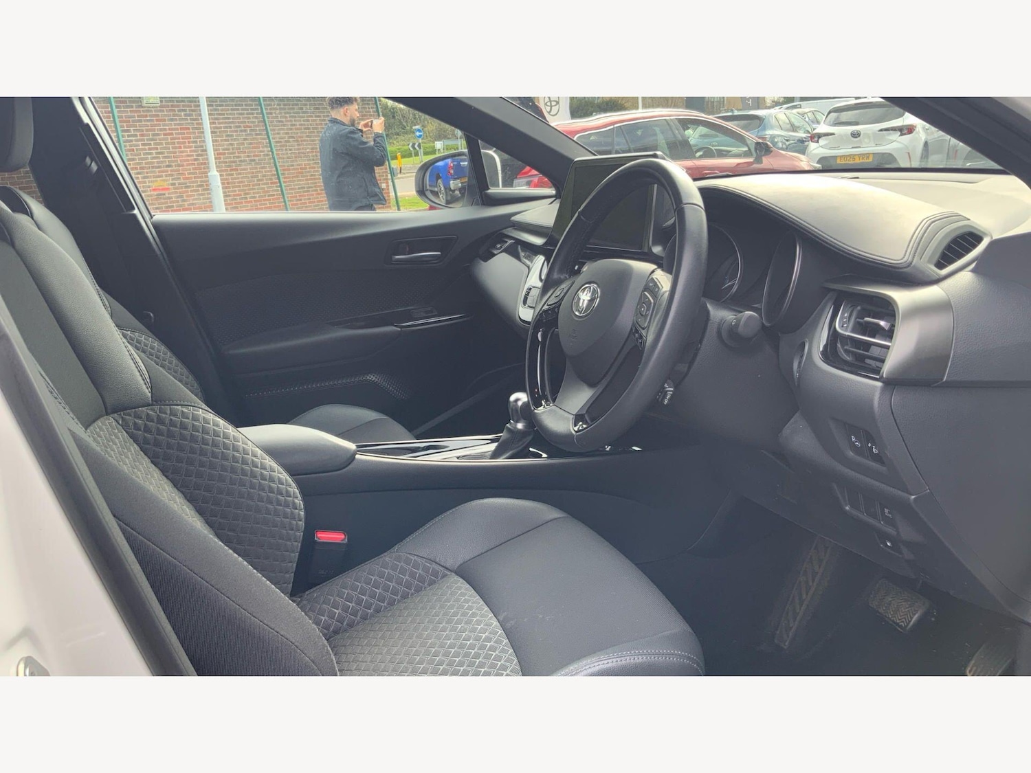 Used Toyota C-HR for sale - 78148237: Photo 14