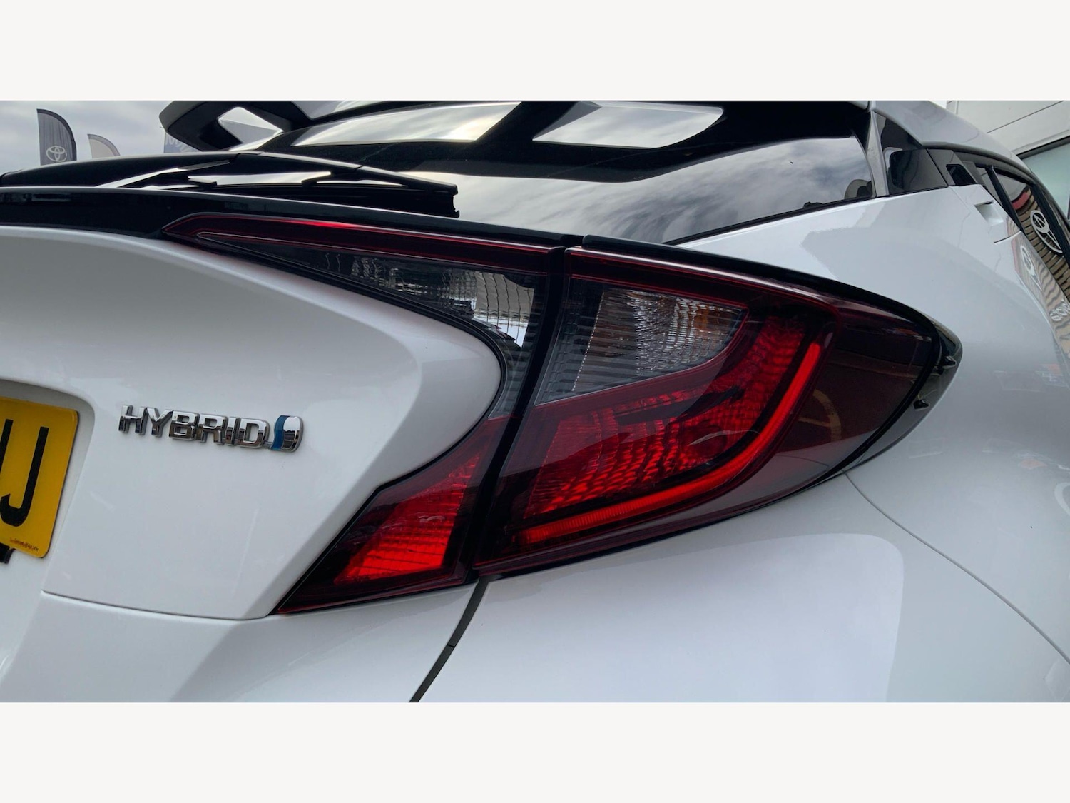 Used Toyota C-HR for sale - 78148237: Photo 23