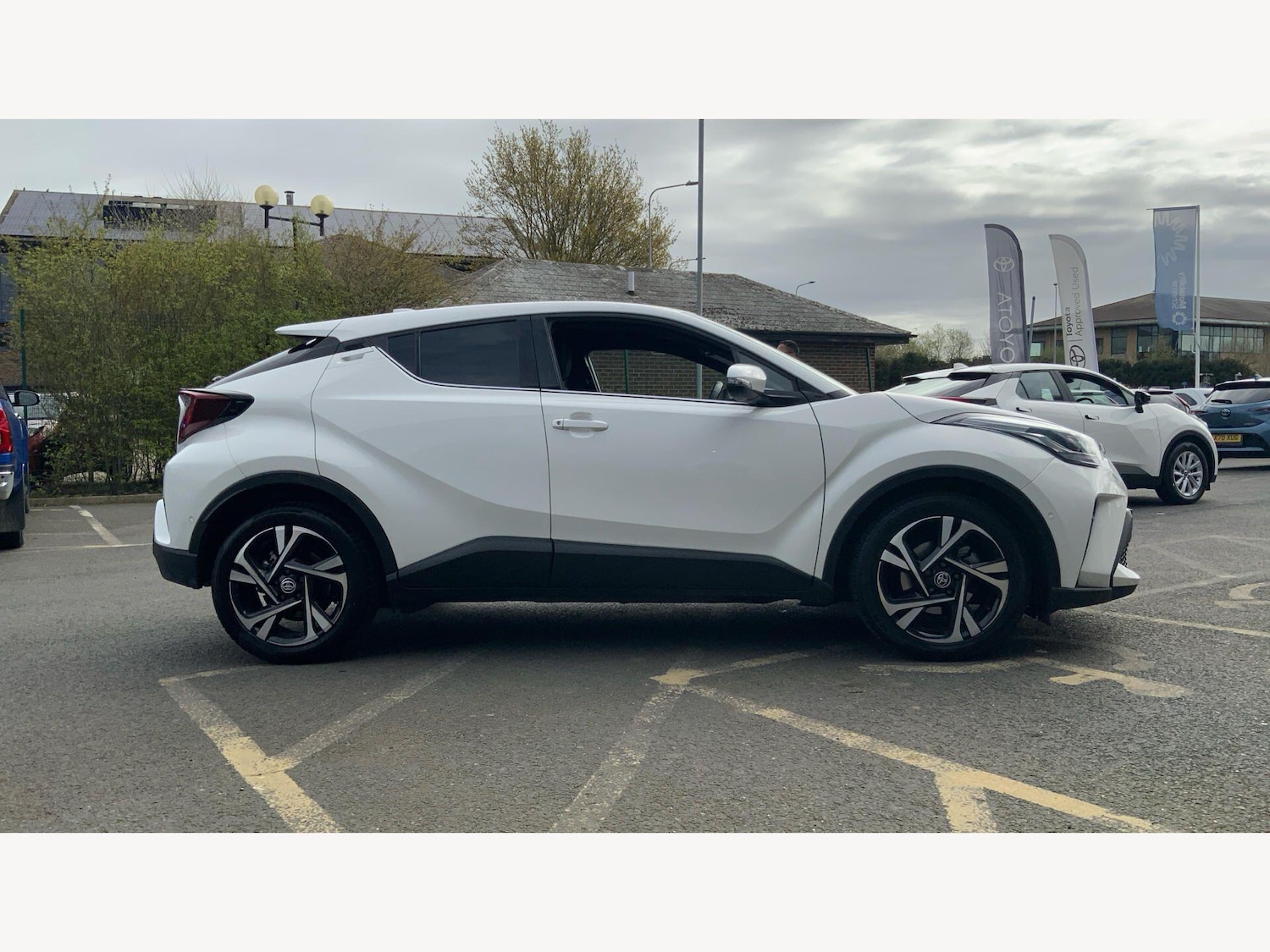 Used Toyota C-HR for sale - 78148237: Photo 25