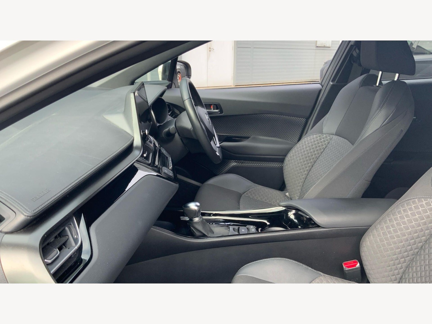 Used Toyota C-HR for sale - 78148237: Photo 7