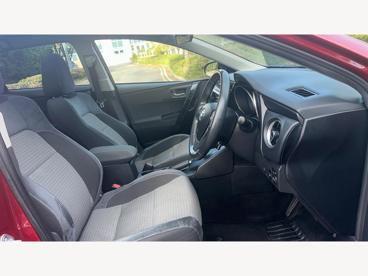 Used Toyota Auris 2018 for sale - 76597305: Photo 13