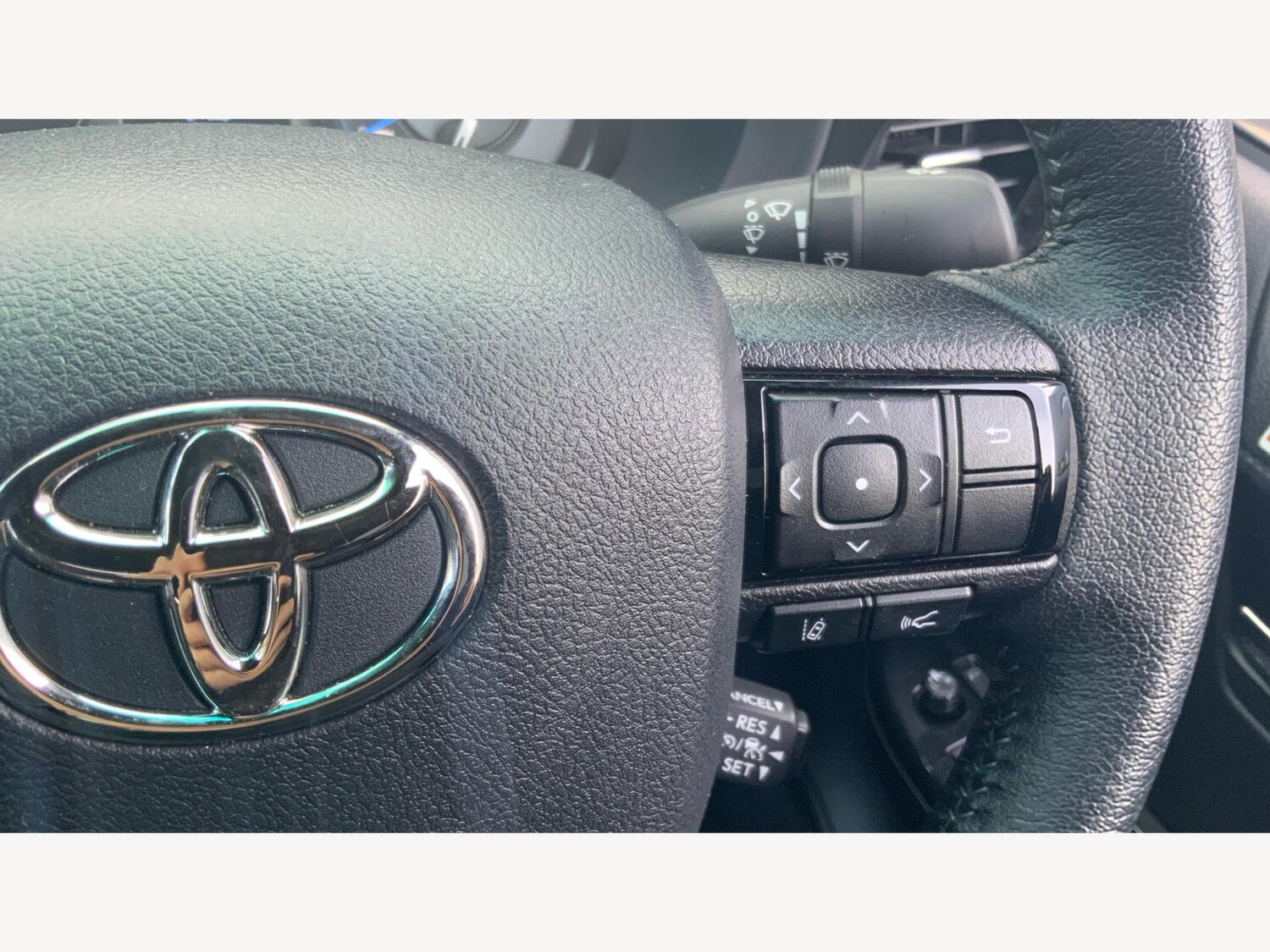 Used Toyota Hilux 2025 for sale - 76189838: Photo 25