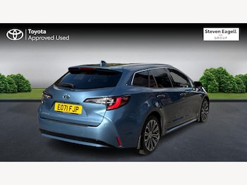 Used Toyota Corolla 2021 for sale - 76158860: Photo 2