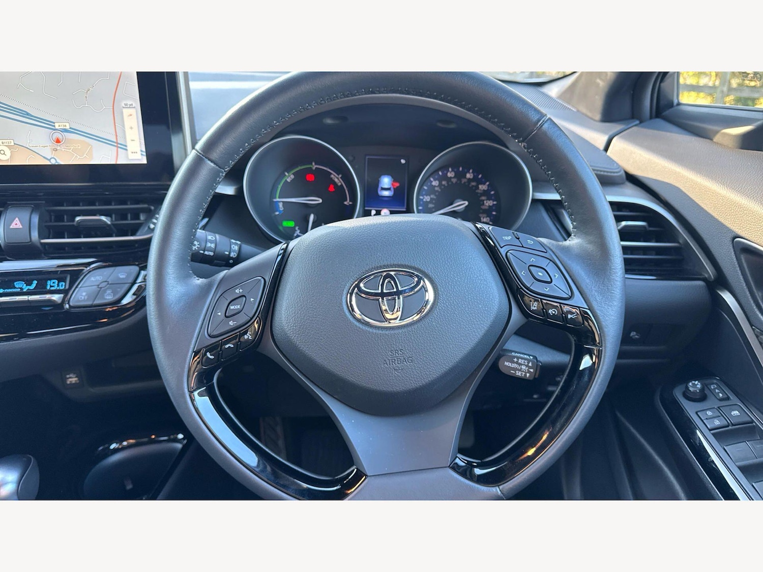 Used Toyota C-HR 2023 for sale - 77977879: Photo 10