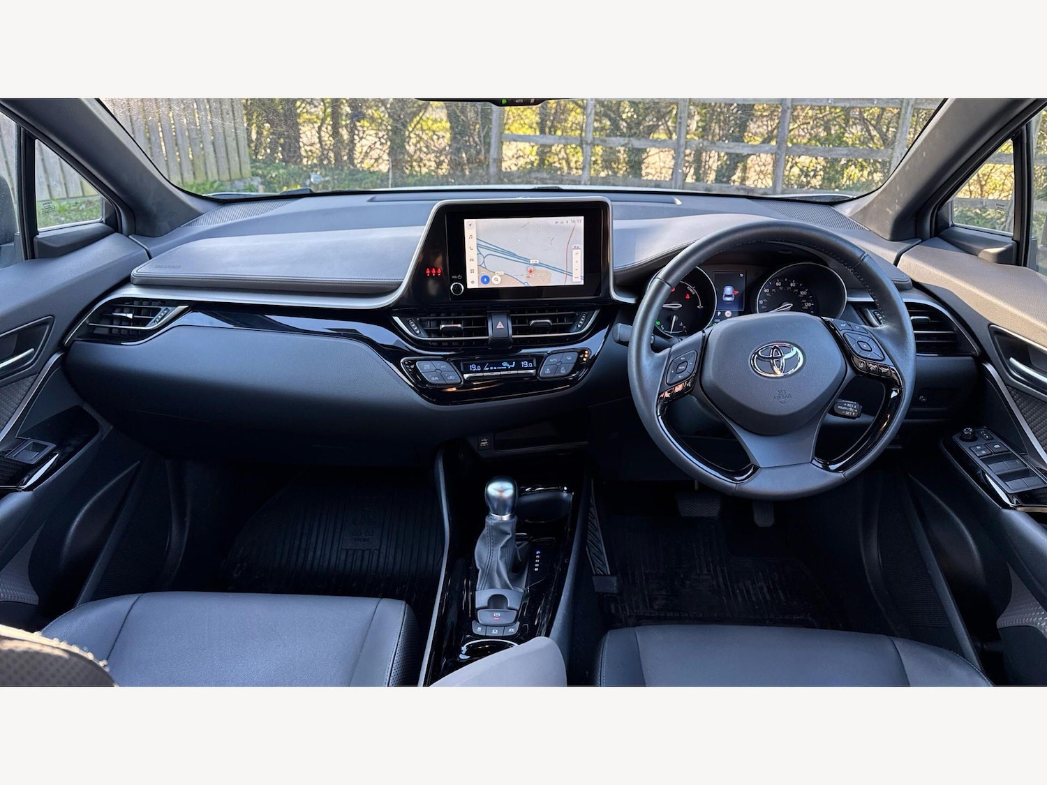 Used Toyota C-HR 2023 for sale - 77977879: Photo 7