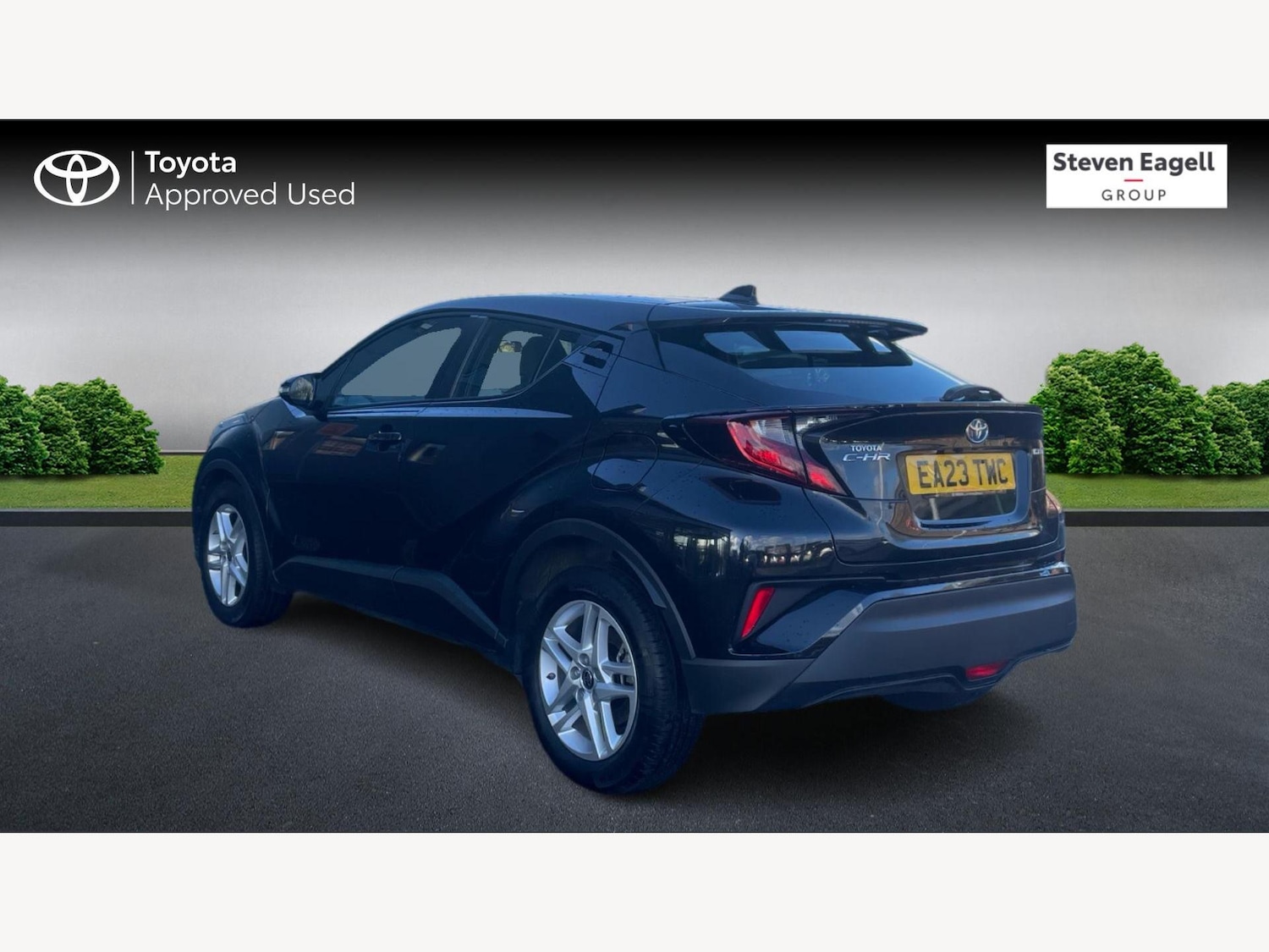 Used Toyota C-HR 2023 for sale - 77633055: Photo 6