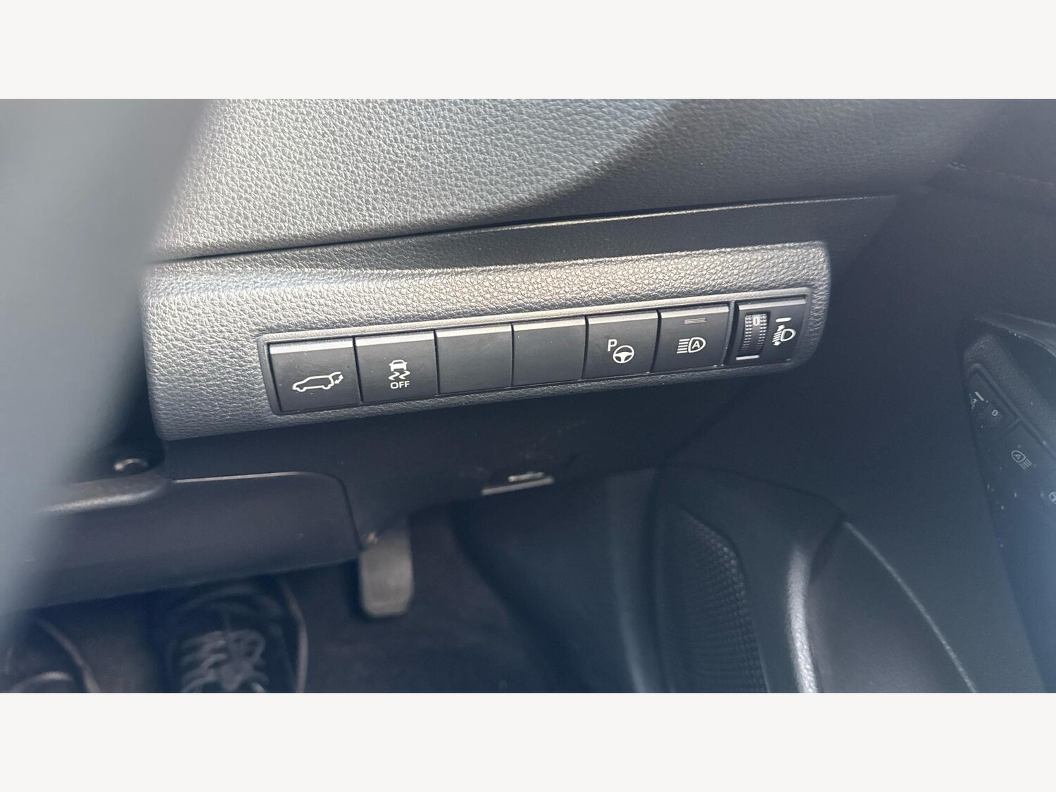 Used Toyota Corolla for sale - 77574581: Photo 25