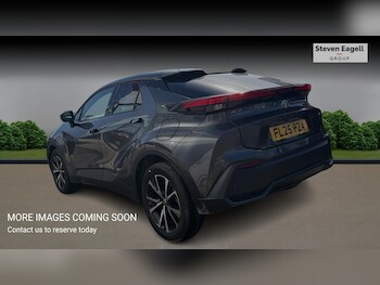 Used Toyota C-HR 2025 for sale - 77940369: Photo