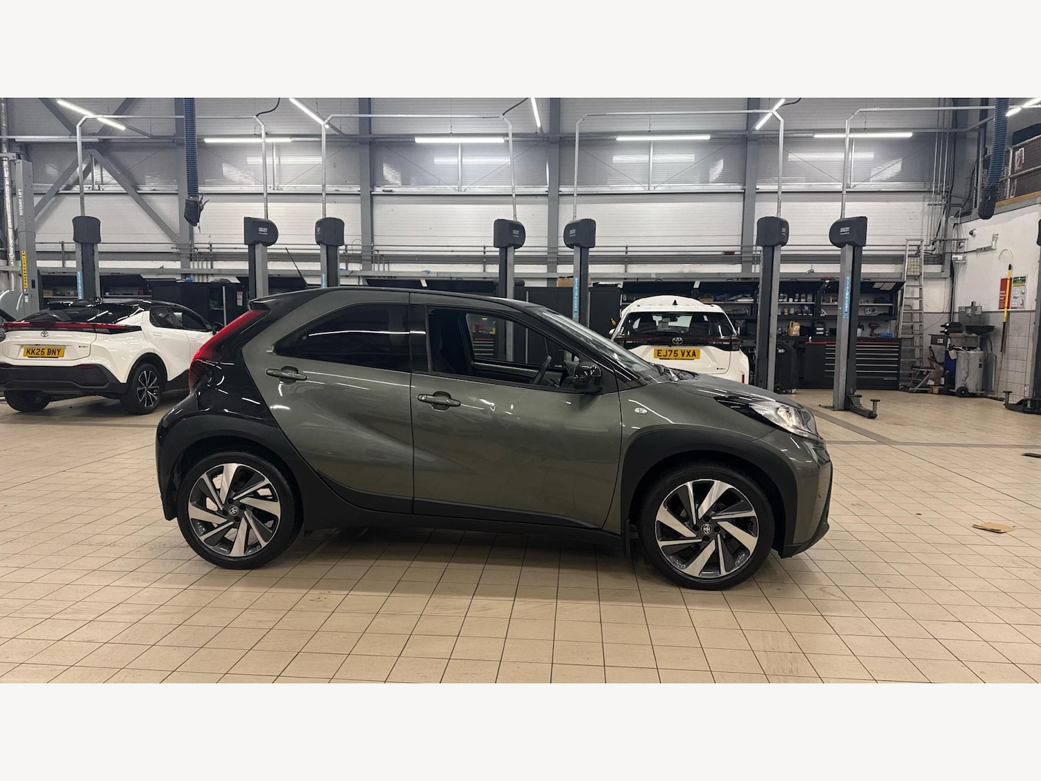 Used Toyota Aygo X 2022 for sale - 77191520: Photo 18